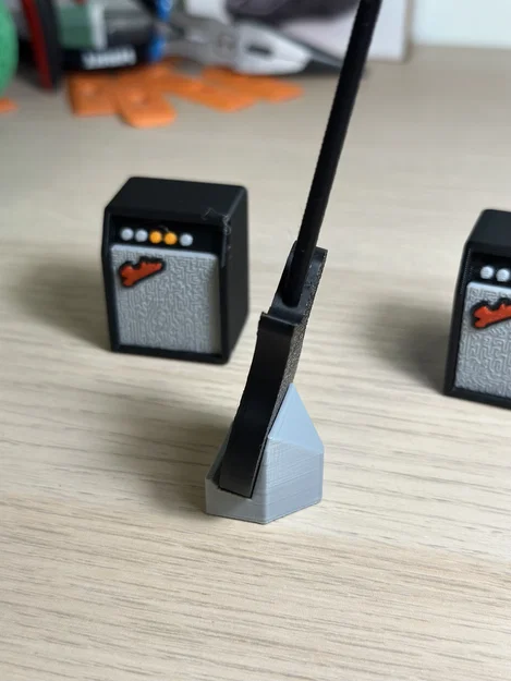 Chân đế Guitar mini cho mô hình Dummy 13 - Phụ kiện trang trí độc đáo - Image 1