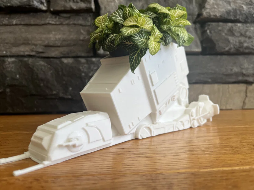 Chậu cây Star Wars AT-AT (cho cây lớn hơn) - Image 1