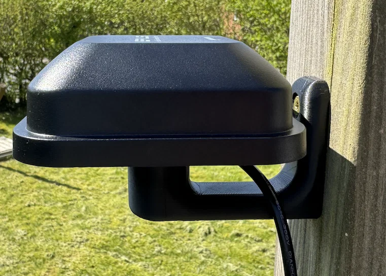Ngàm gắn anten Segway Navimow góc 90° - Image 1