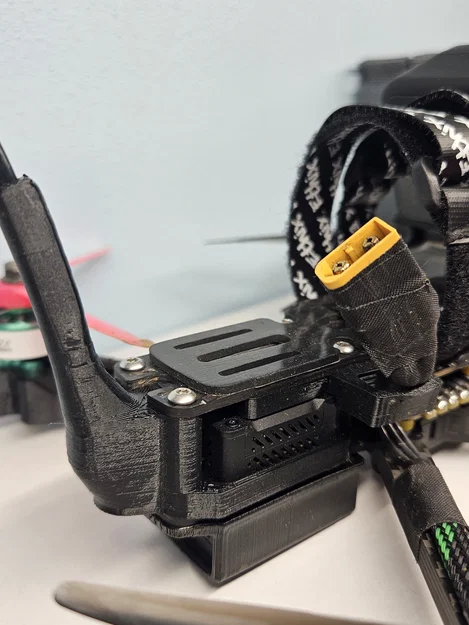 Giá đỡ DJI O3 Air Unit cho khung drone TBS SourceOne V5 - Image 4