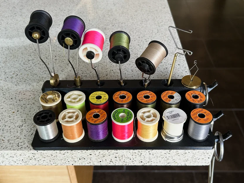 Khay đựng đồ buộc ruồi (Fly Tying Caddy) - Image 1