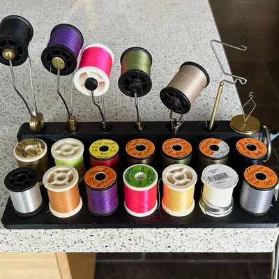 Khay đựng đồ buộc ruồi (Fly Tying Caddy)