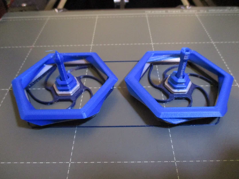 Con quay ngón tay Spinning Finger Top & Reversed Top - Image 3