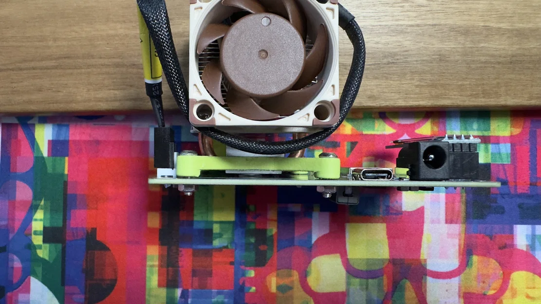 Ngàm gắn cooler 52Pi ICE-Tower cho BitAxe (BitAxe 52Pi ICE-Tower cooler mount) - Image 1