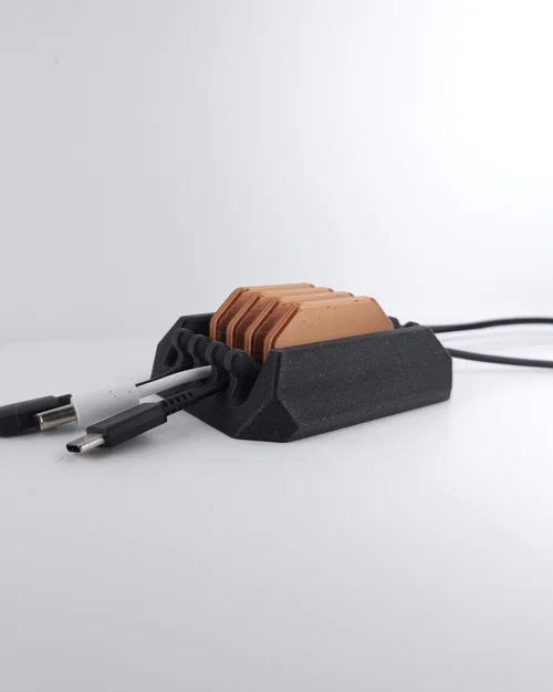 Cold Cable Stop – Cữ chặn dây cáp gắn bàn phong cách sci-fi - Image 1