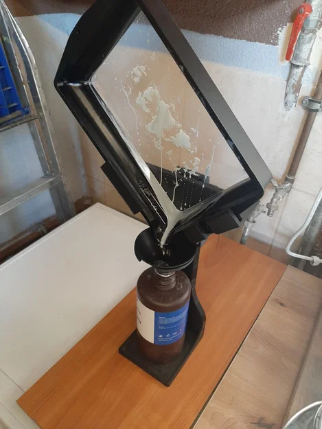 Giá đỡ vat Saturn 4 Ultra cho Resin Drip Stack - Image 1