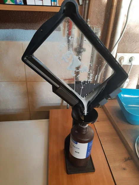 Giá đỡ vat Saturn 4 Ultra cho Resin Drip Stack - Image 3