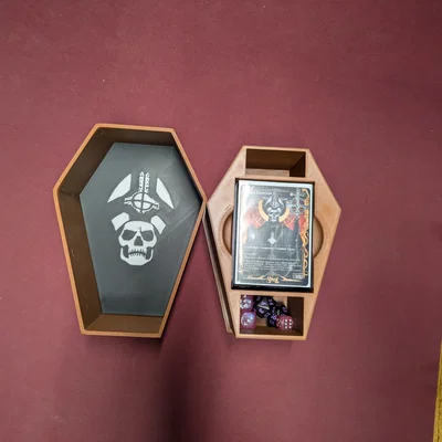 Hộp deck MTG hình quan tài phong cách Gothic (Commander)
