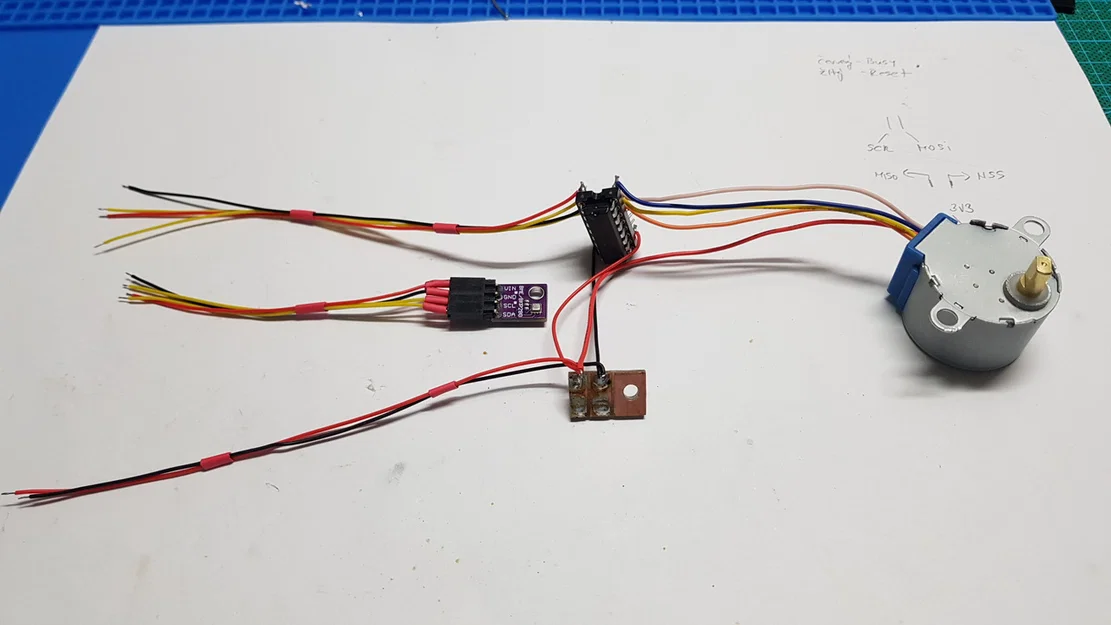 GaPa Hollow Clock - Image 7