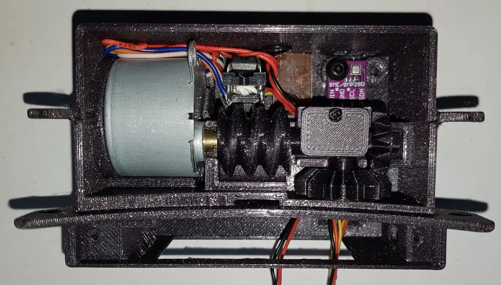 GaPa Hollow Clock - Image 9