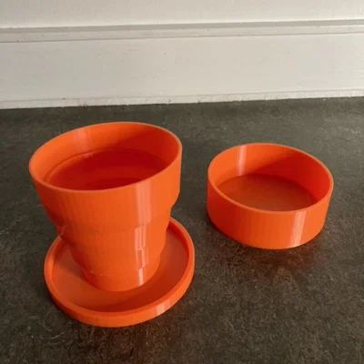 Ly xếp gọn kèm nắp (Collapsible Cup with Cover)