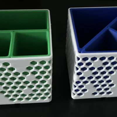 Ống cắm bút Gridfinity 3 ngăn họa tiết lục giác v2