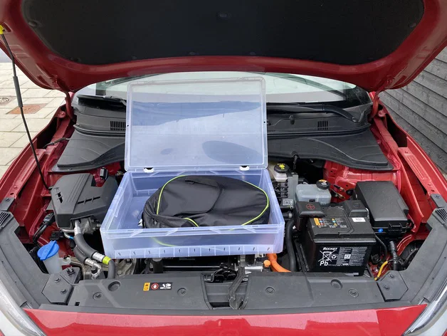 Ngàm gắn frunk cho Hyundai Kona Electric 2019 - Image 2