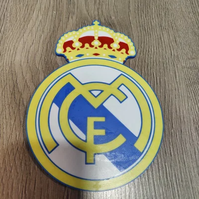 Móc khóa huy hiệu Real Madrid
