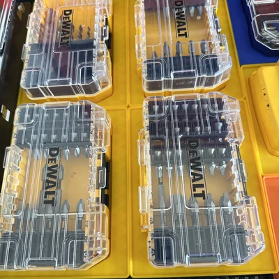 Đế giữ hộp phụ kiện DeWalt chuẩn Gridfinity cho tủ đồ nghề