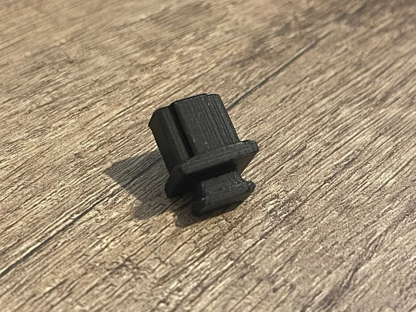 Nắp che bụi cổng RJ45 (RJ45 Dust Cap) - Image 1