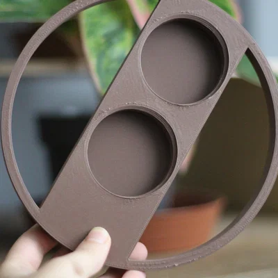 Trụ Rêu Voronoi (Voronoi Moss Pole)