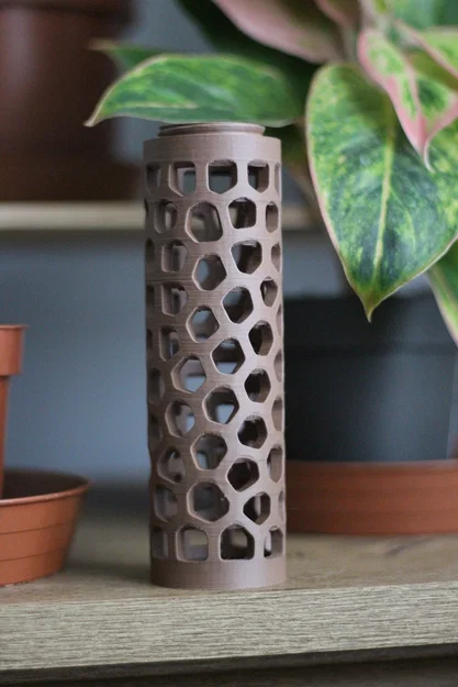 Trụ Rêu Voronoi (Voronoi Moss Pole) - Image 4