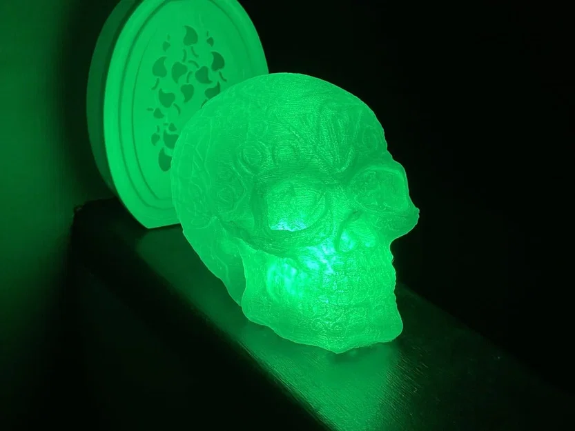 Light-up RGB Celtic Skull - Image 6