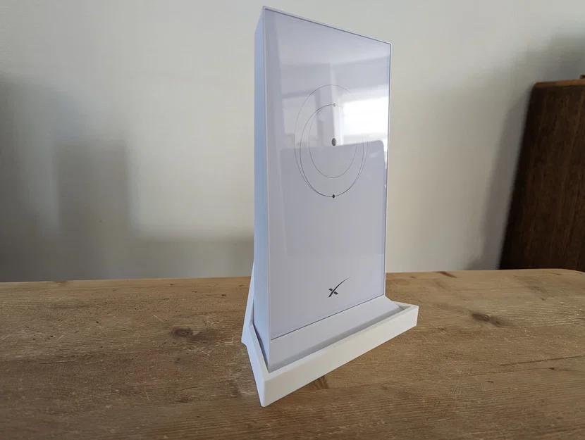 Giá treo tường cho bộ phát WiFi Starlink Gen 2 - Image 1