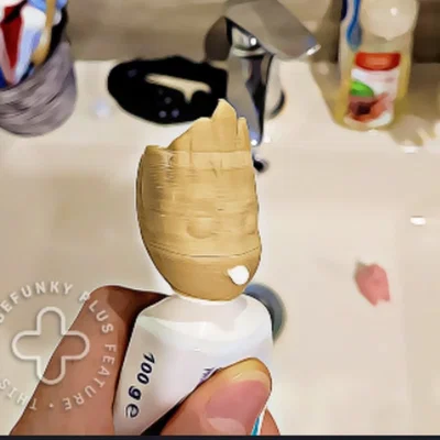 Nắp đậy kem đánh răng 3D hình Groot siêu đáng yêu