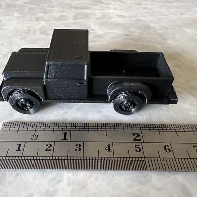 Mô hình xe tải Little Red Truck dạng lắp ghép cực kỳ đáng yêu