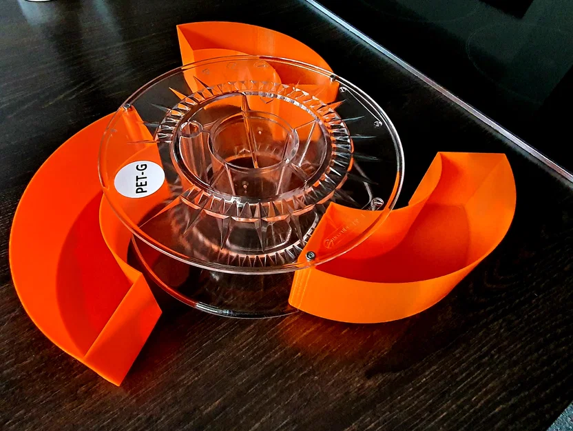 Biến cuộn nhựa cũ thành khay đựng đồ với Devil Design Spool Box - Image 2