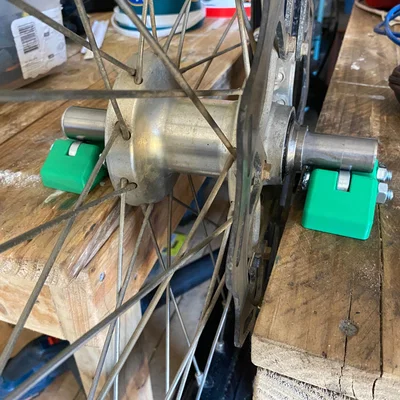 Cradle Cân Bằng Bánh Xe Xe Máy (Motorcycle Wheel Balancing Cradles)