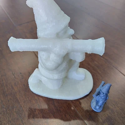Gnome Cầm Bazooka (Bazooka Gnome)
