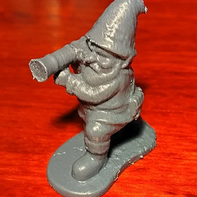 Gnome Cầm Bazooka (Bazooka Gnome)