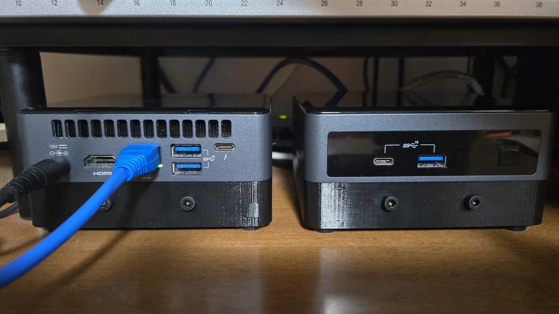 Bộ mở rộng vỏ Intel NUC 10 Slim để lắp SSD/HDD 2.5in - Image 1