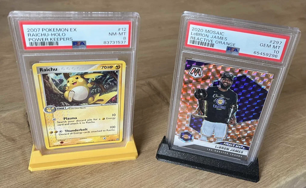 Chân đế trưng bày thẻ bài PSA (TCG graded cards stand) in 3D - Image 1