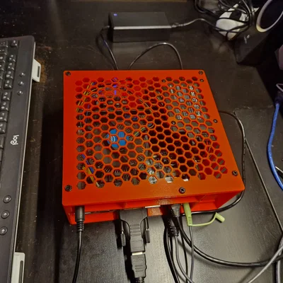 Vỏ PC mATX đơn giản (Simple mATX form PC chassis)