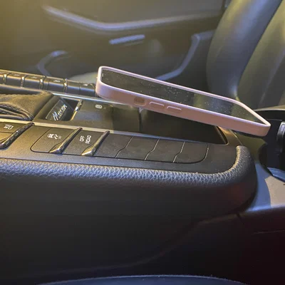 Sạc MagSafe cho Porsche Macan 2015-2021 (không gói smoker's package)