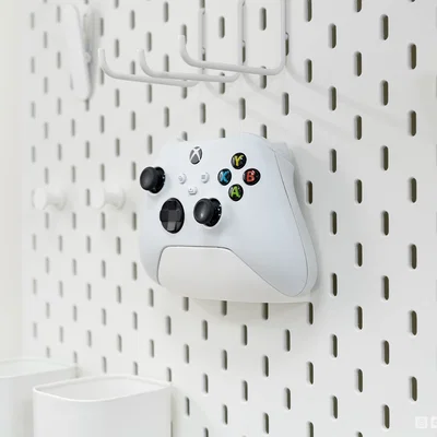 Giá đỡ tay cầm Xbox cho pegboard IKEA SKÅDIS