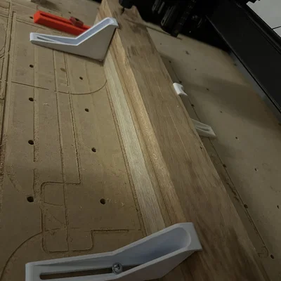 Kẹp giữ phôi CNC (mọi kích cỡ, OpenSCAD)