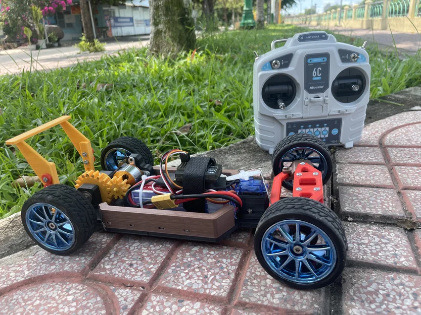 Xe RC in 3D (3D Printed RC Car) - Image 2