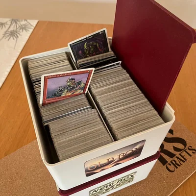 TCG Card Collector 1000 – Hộp đựng 1.000 lá bài TCG