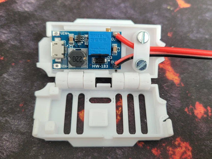 Vỏ hộp MT3608 DC-DC Boost StepUp chỉnh áp (2 bản: có/không USB) print-in-place - Image 1