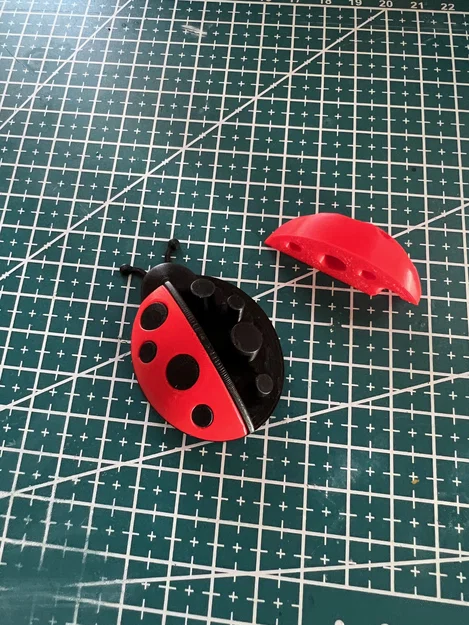 Nam châm hình bọ rùa đáng yêu (Ladybug Magnet) - Tự in 3D trang trí - Image 3