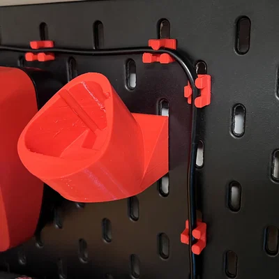 Giá treo pin Milwaukee M12 cho bảng treo IKEA Skadis cực gọn