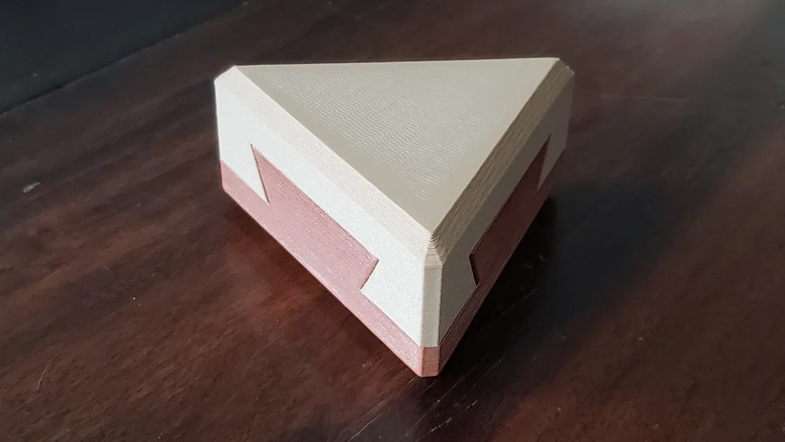 Hộp Ghép Mộng Bất Khả Thi (Impossible Dovetail Box) - Image 1