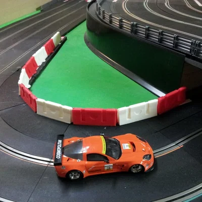 Rào chắn đường đua Slot Car tỷ lệ 1/32 (In 3D)