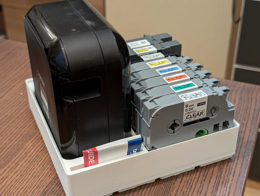 Khay Gridfinity 4x4 cho Brother P‑Touch Cube/PT‑P710BT kèm ngăn tape - Image 1