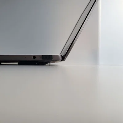 Chân kê gập tối giản cho laptop (Minimalistic Laptop folding feet)