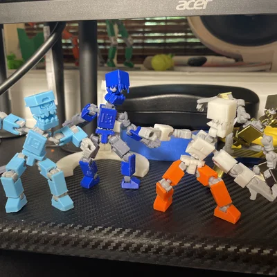 Bộ sưu tập đầu quái vật độc đáo cho mô hình Mini 13