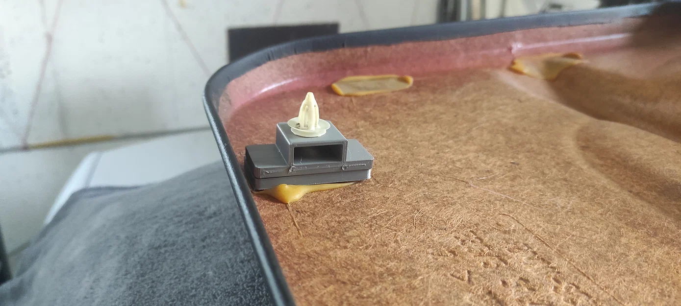 Ngàm giữ clip ốp cửa BMW E36 (BMW E36 door panel clip holder) - Image 14