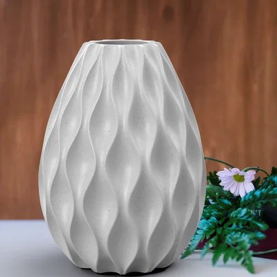 Bình hoa gợn sóng hiện đại (Modern Wavy Vase)