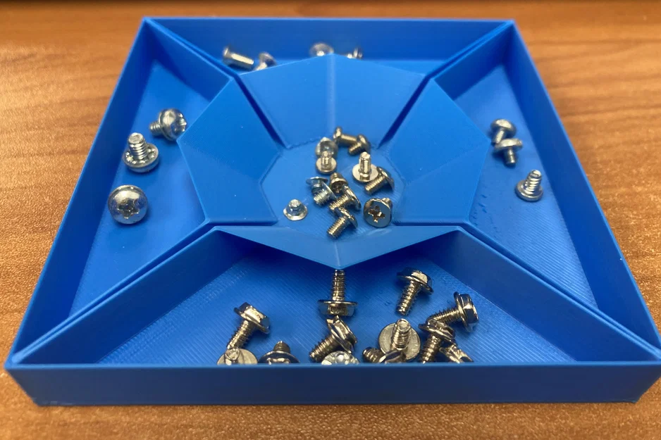 Khay phân loại vuông v2 (Vase Mode) - Image 1