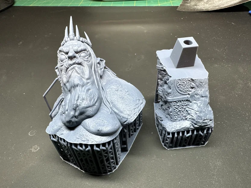 Tượng bán thân Goblin King (The Hobbit) - Image 3